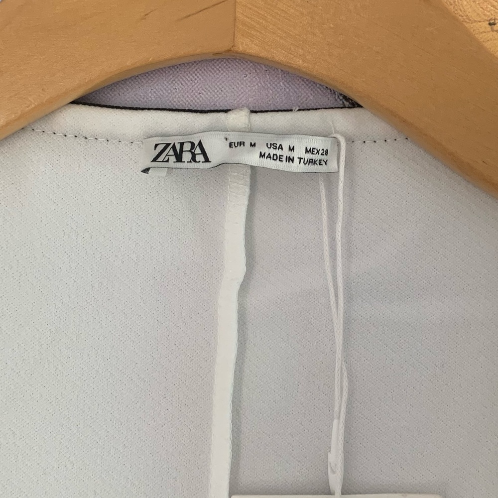 New! Zara Dress wrap around with buttons Medium - Picture 2 of 8